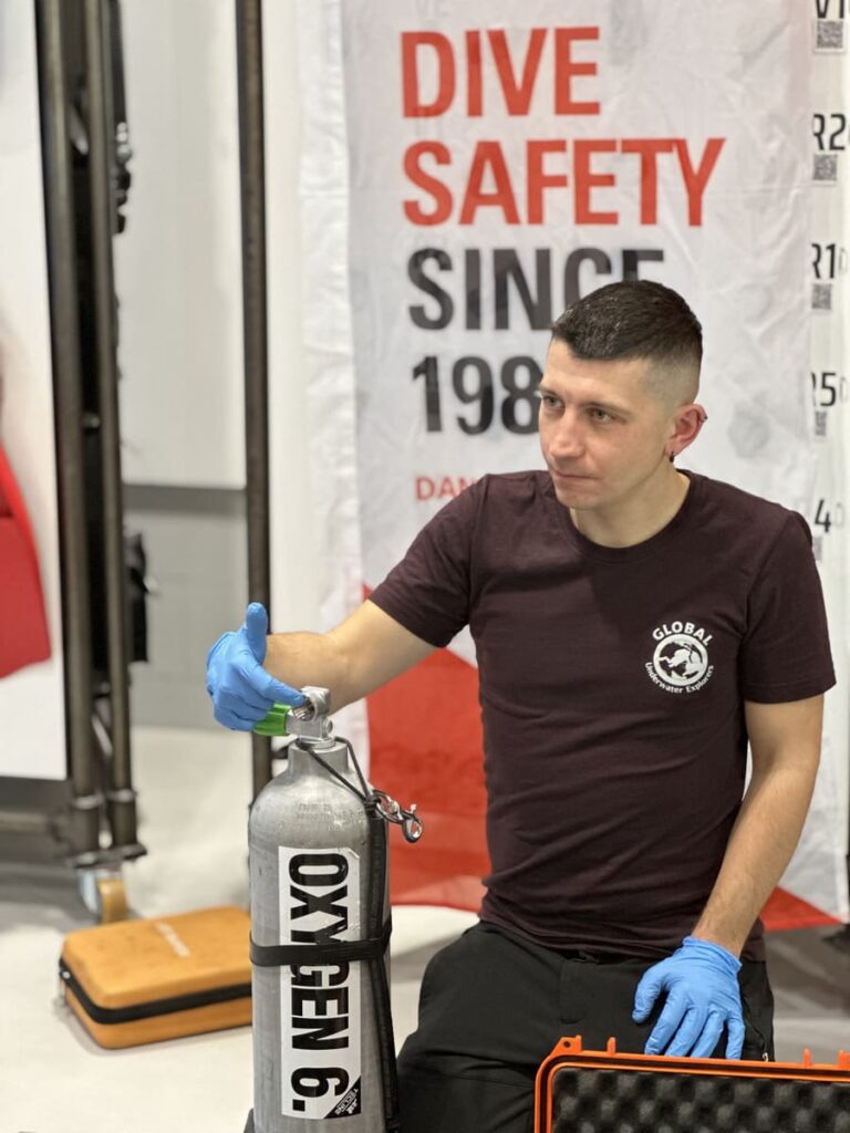 Szkolenie DAN Oxygen Aid for Diving Emergencies